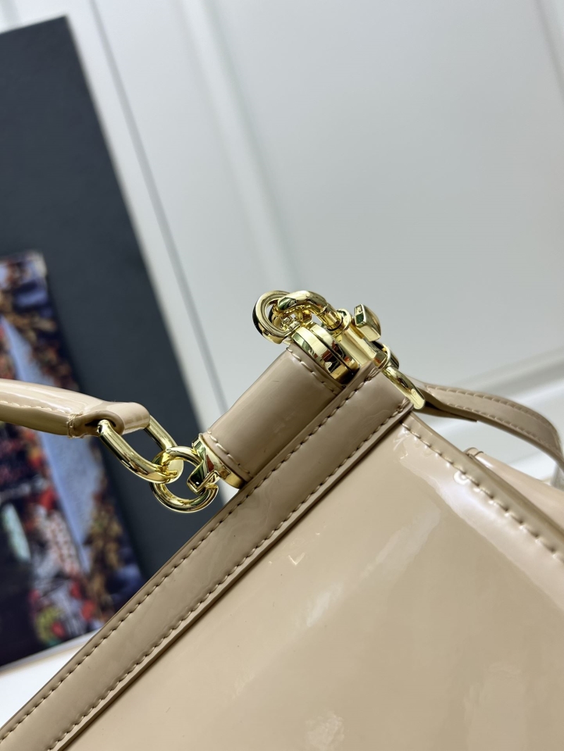 D&G Handle Bags